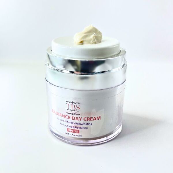 TBS Radiance Day Cream SPF15 100ml GOODS Superdrug