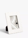 John Lewis Bilderrahmen in Holzoptik mit Streifenmuster, 10 x 15 cm (4 x 6 Zoll), Weiß