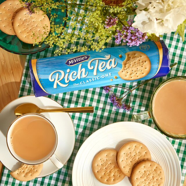 McVitie's Rich Tea The Classic One Biscuits Twin Pack 2 x 300g - McGrocer