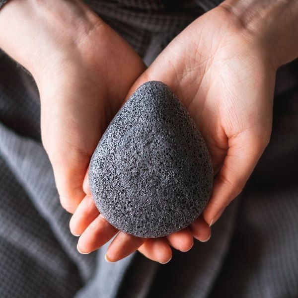 Tweezy Facial Exfoliator Konjac Sponge 100% Natural Charcoal GOODS Superdrug