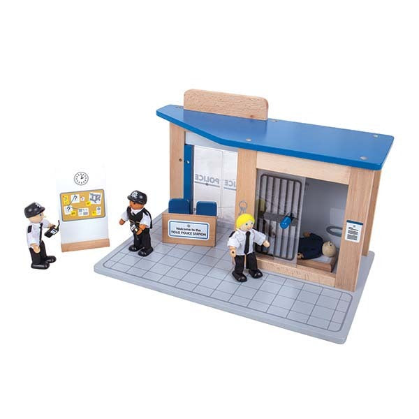 Tidlo Wooden Police Station Playset GOODS Superdrug