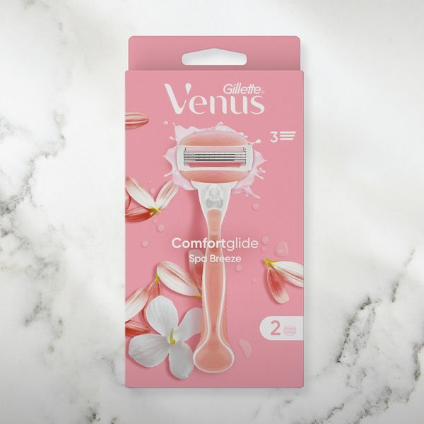 Venus Comfortglide Spa Breeze Razor - 8 Blades GOODS Superdrug