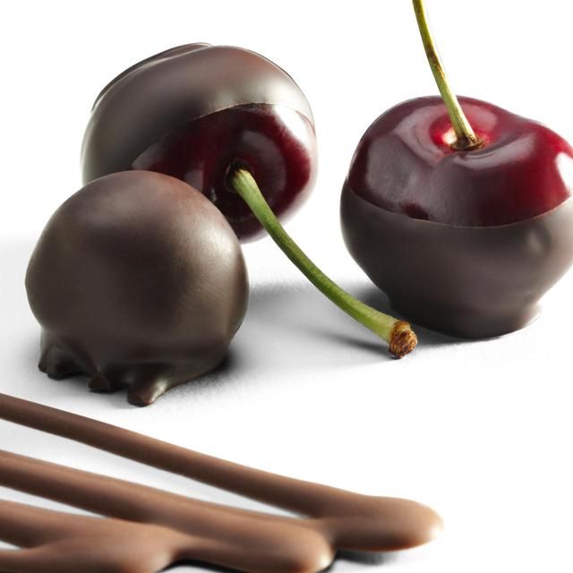 Hotel Chocolat Kirsch Cherries 150g
