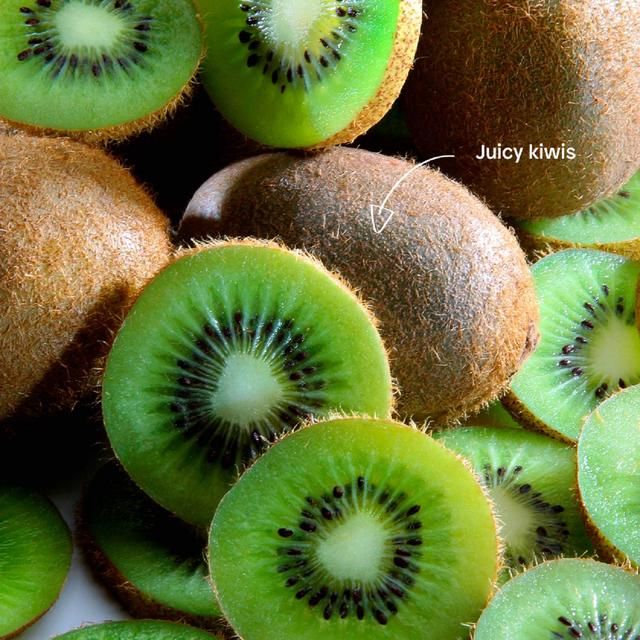 Little Freddie Organic Zesty Kiwis Bananas & Pear 100g