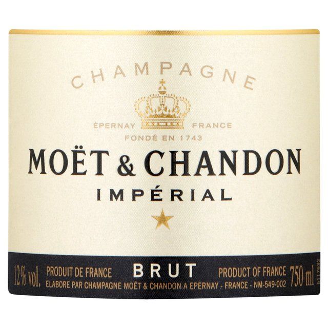 Moet & Chandon Imperial Brut Champagne Gift Box 75cl