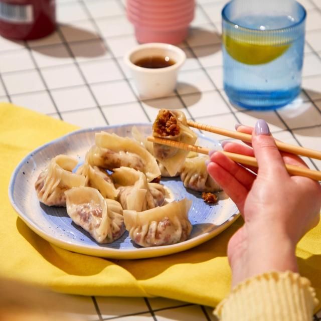 Moving Mountains Plant-Based Mince 260g