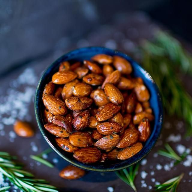 Mr Filbert's French Rosemary Almonds 100g