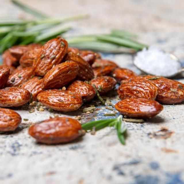 Mr Filbert's French Rosemary Almonds 100g