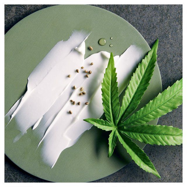 NIVEA MEN Sensitive Pro Ultra Calming Moisturiser with Hemp Oil 75ml