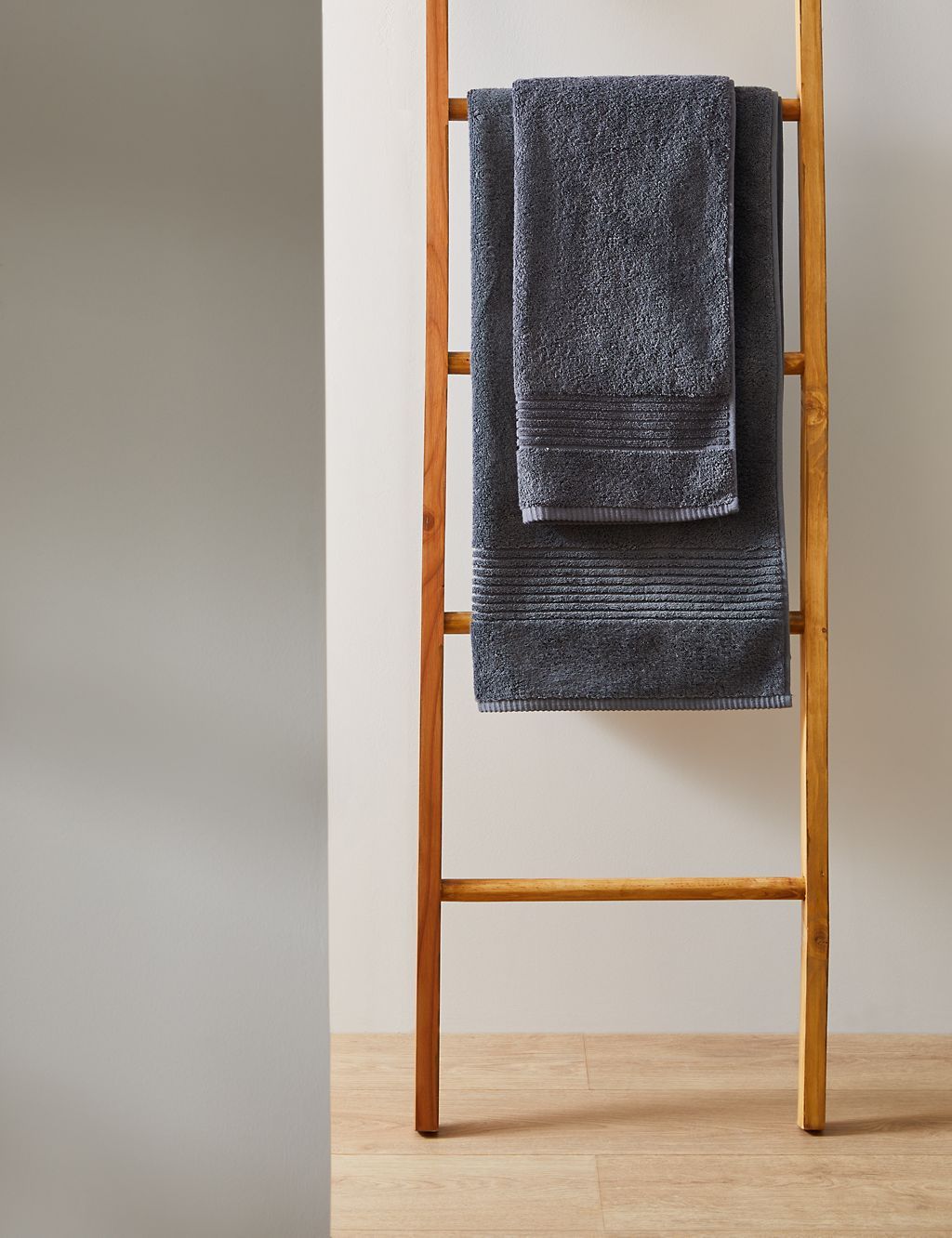 Luxury Egyptian Cotton Towel