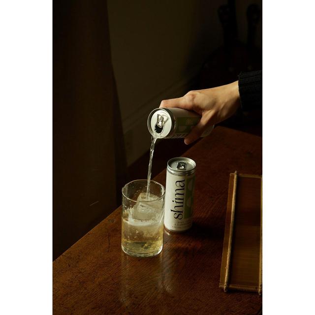 Shima Yuzu & Elderflower Sake Spritz   250ml GOODS M&S   