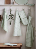 Murmur Sage Vine Oven Gloves