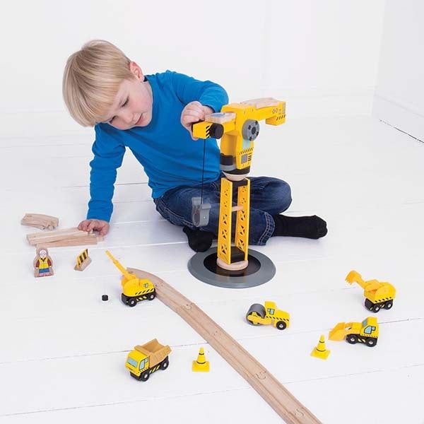 Bigjigs Rail Yellow Crane Construction Set - McGrocer