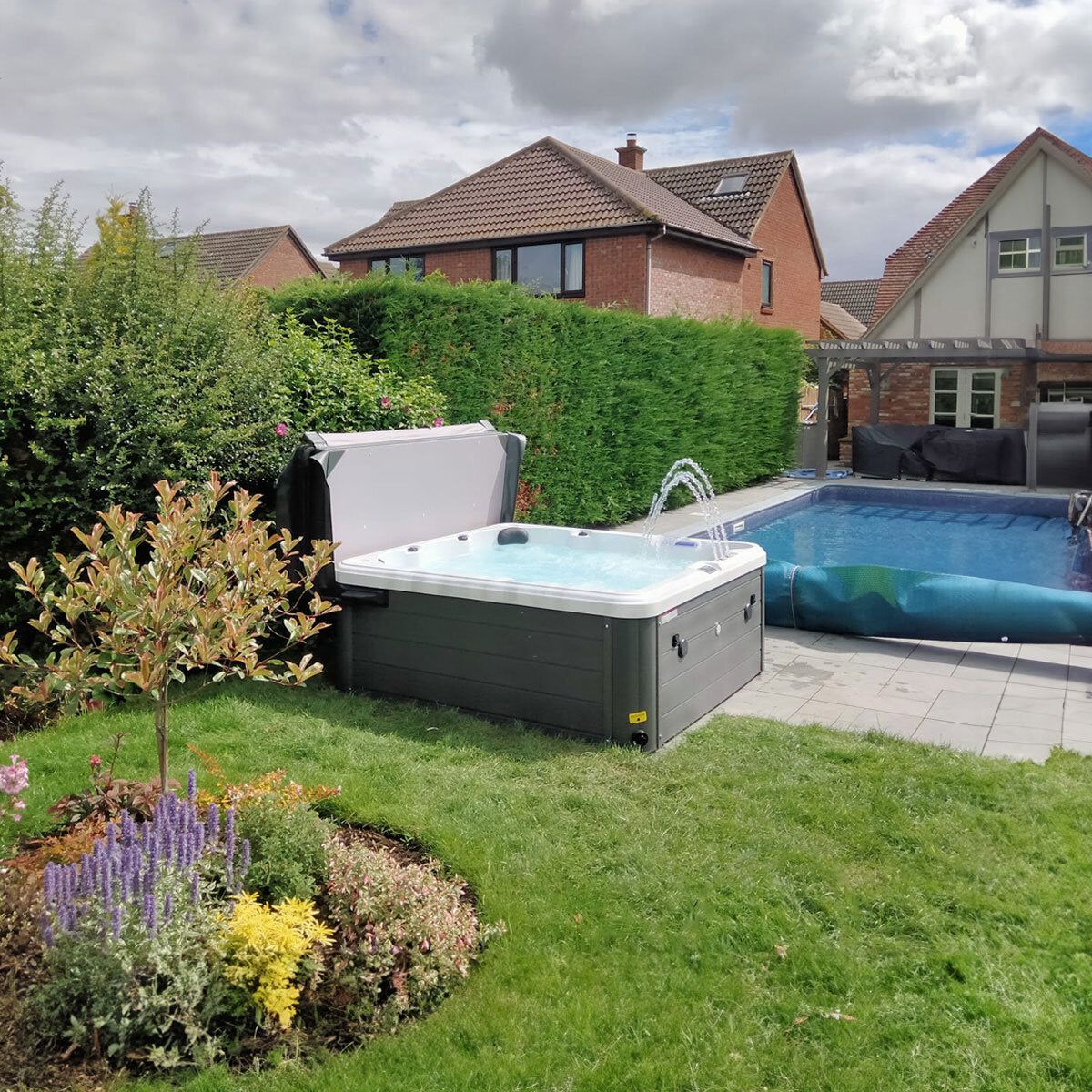 Blue Whale Spa Olive Bay 54-Jet 6 Person Hot Tub - Delivered and Installed - McGrocer