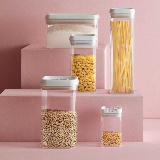 M&amp;amp;S Collection 2.4L Rectangular Flip-Tight Food Storage