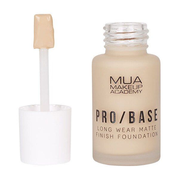 MUA Pro Base Long Wear Matte Finish Foundation 120 130