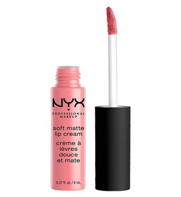 NYX Professional Makeup Soft Matte Lip Cream Istanbul