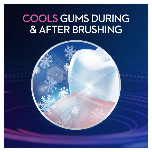 Oral-B Sensitivity And Gum Calm Toothpaste Gentle Whitening   75ml