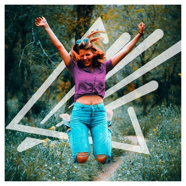 Purdey's Natural Energy Refocus Dark Fruits   330ml