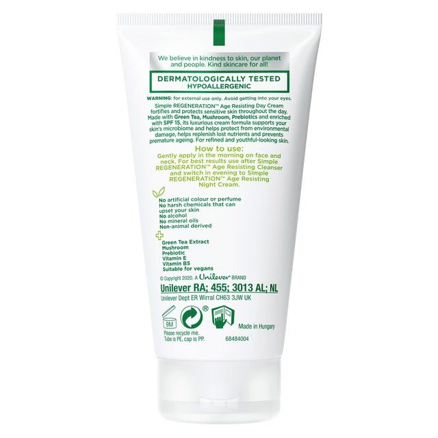Simple Age Resisting Cream Moisturiser SPF 15    50ml